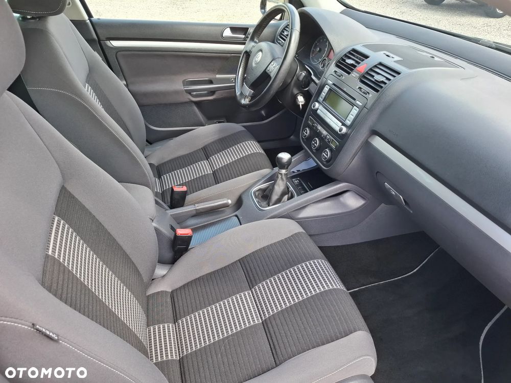 Volkswagen Golf 1.6 United - 11