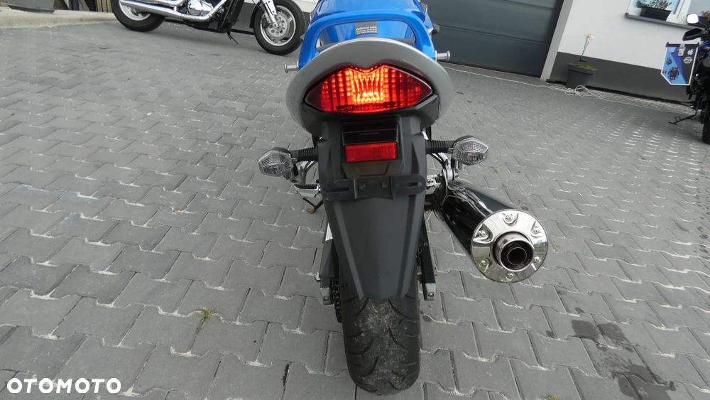Suzuki GSX - 10