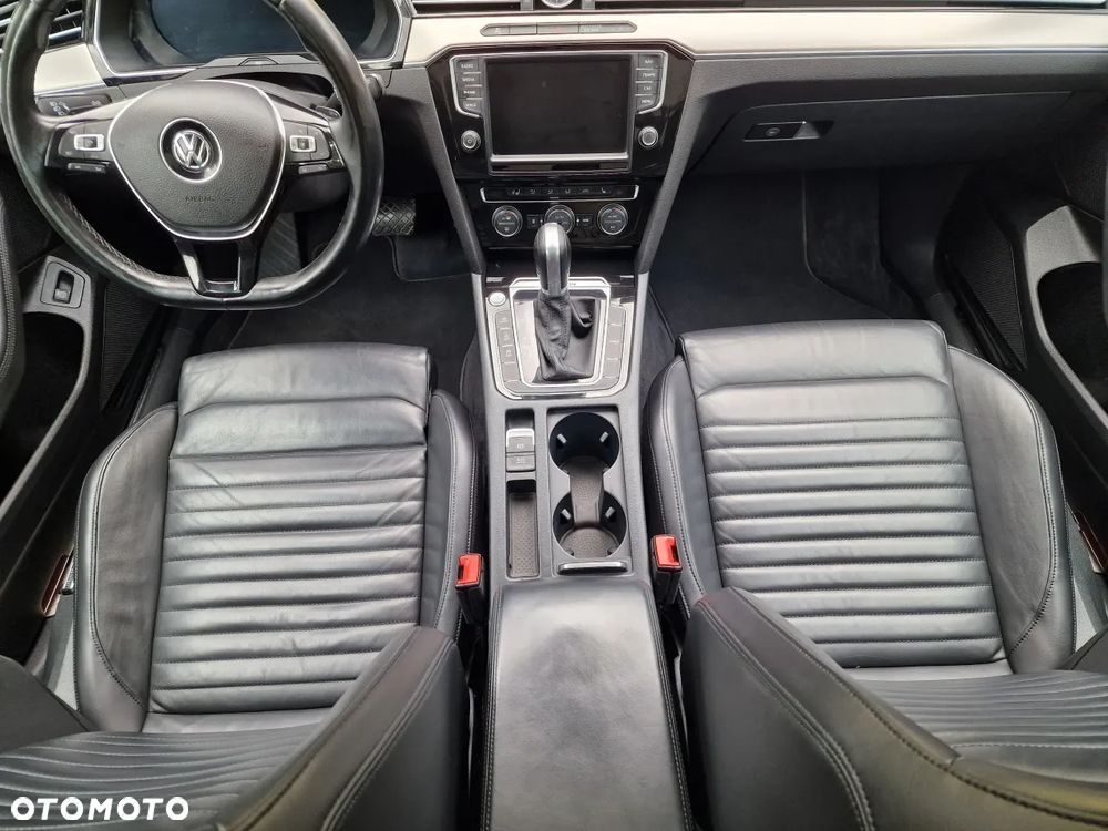 Volkswagen Passat Variant 2.0 TDI Bi-Turbo BMT 4Mot Highline DSG - 14