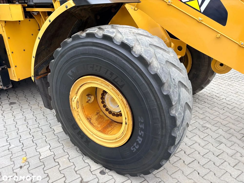 Caterpillar 962M ŁADOWARKA KOŁOWA - 41
