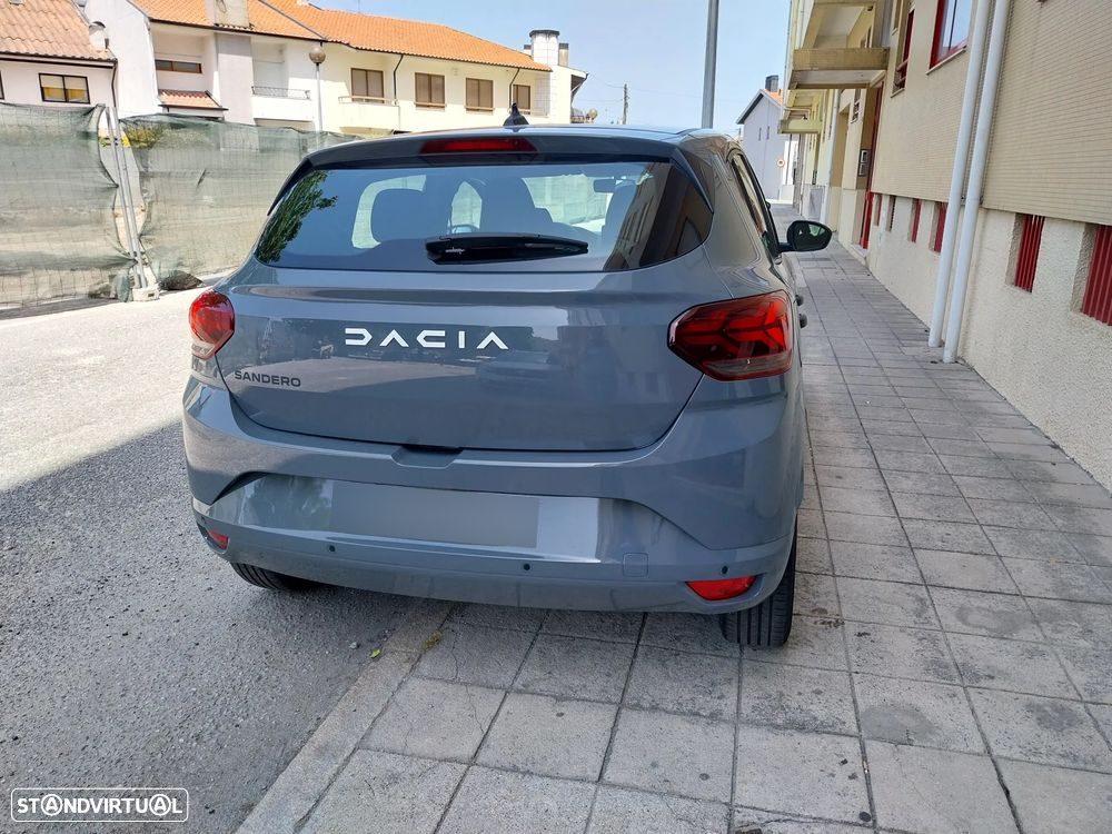 Dacia Sandero 1.0 TCe Stepway Essential - 3
