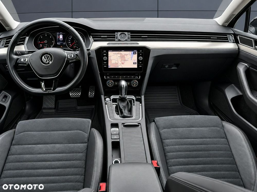 Volkswagen Passat 2.0 TDI SCR DSG 4Motion Business - 7