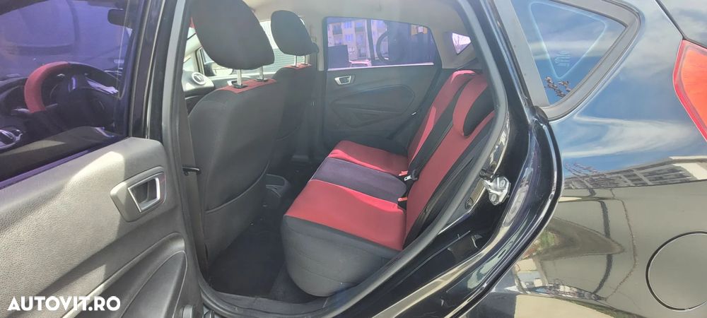 Ford Fiesta - 4