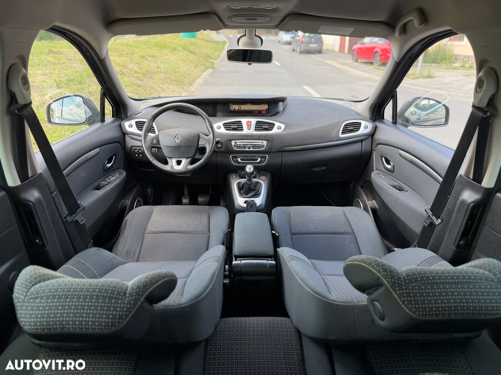 Renault Scenic - 7