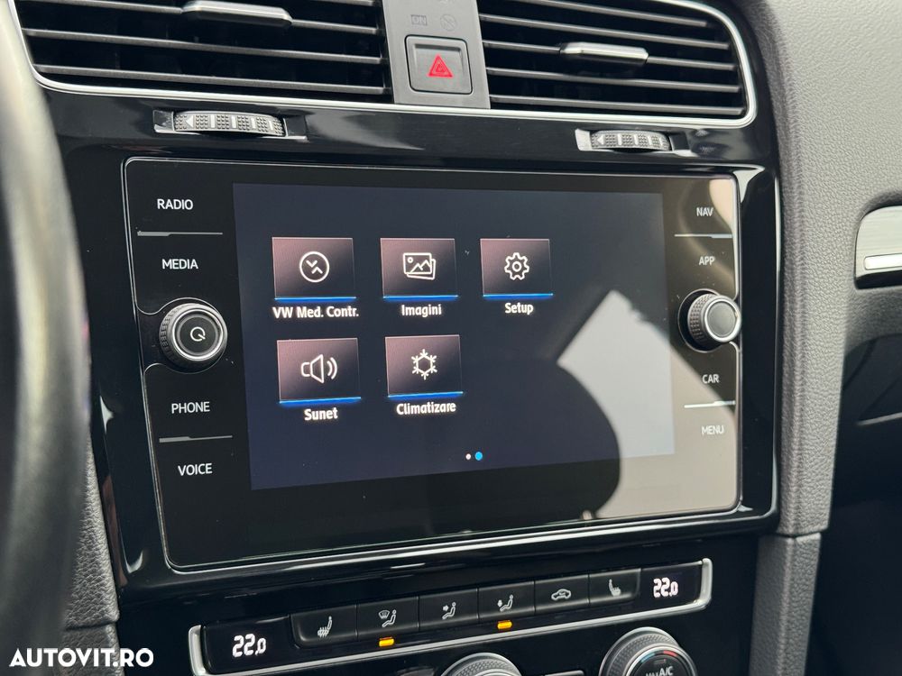 Volkswagen Golf 1.6 TDI DSG Highline - 31