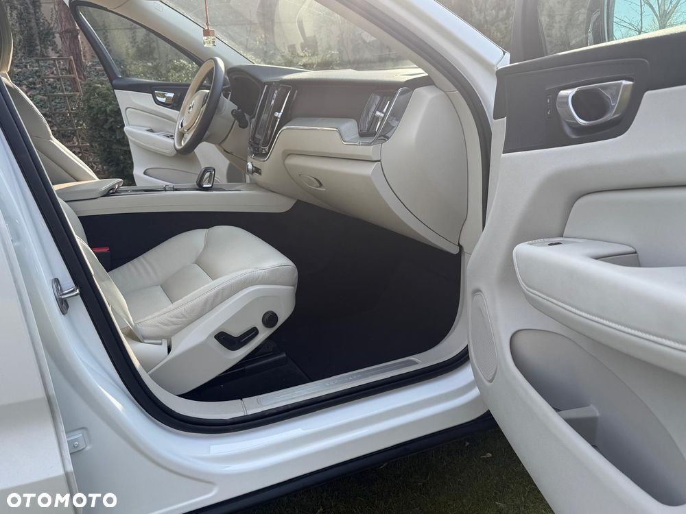 Volvo XC 60 - 13