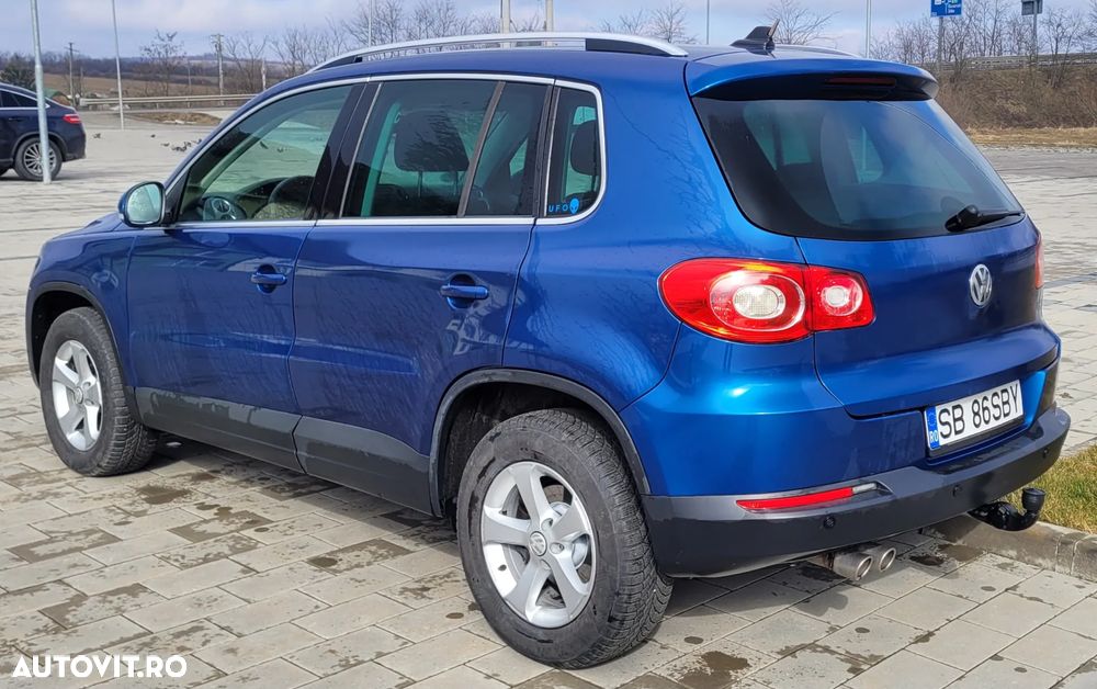 Volkswagen Tiguan 2.0 TDI DPF 4Motion Track & Avenue - 6