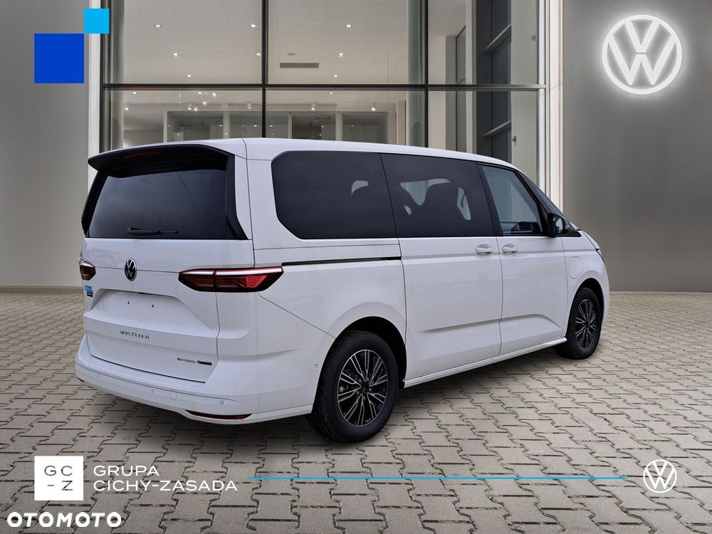 Volkswagen Multivan - 5