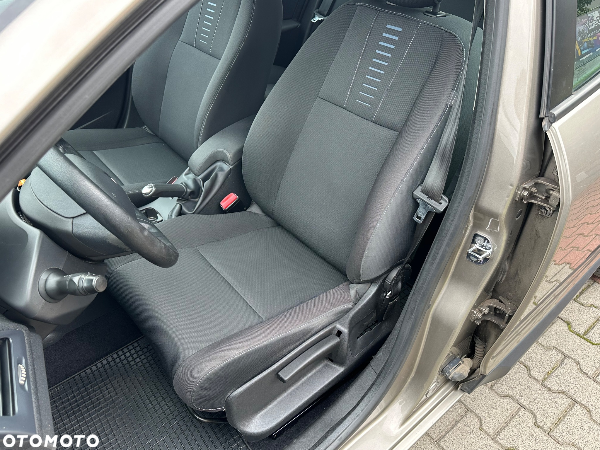 Renault Megane 1.6 16V 100 Expression - 10