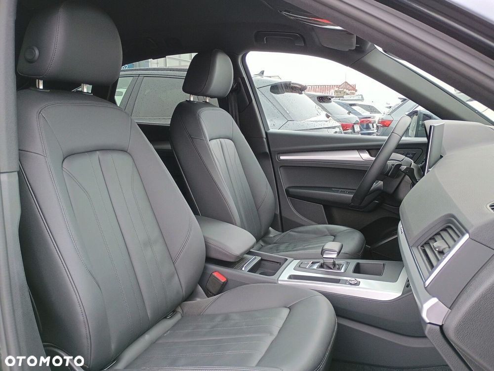 Audi Q5 Sportback - 25