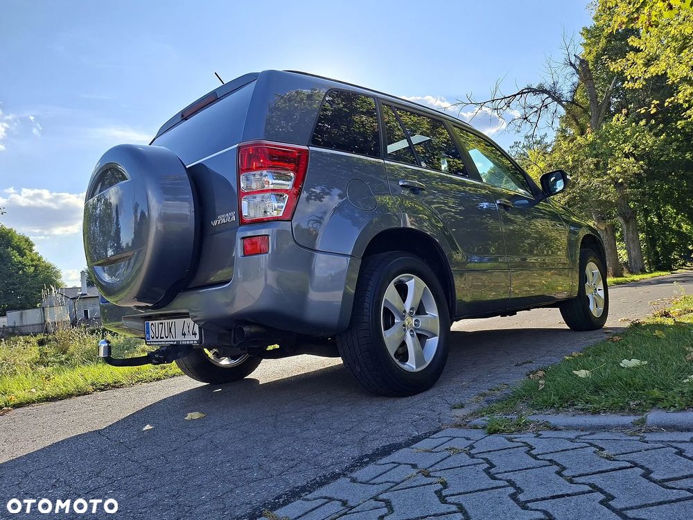 Suzuki Grand Vitara 3.2 Automatik Comfort+ 20 Jahre - 24