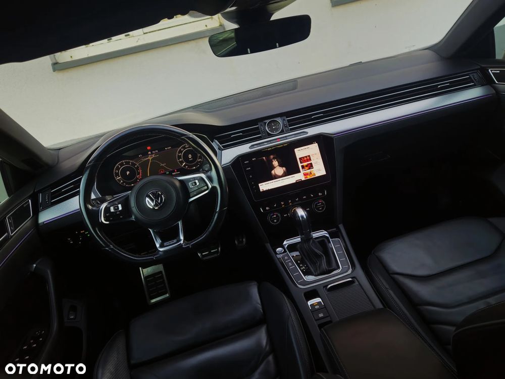 Volkswagen Arteon 2.0 TSI DSG R-Line - 27