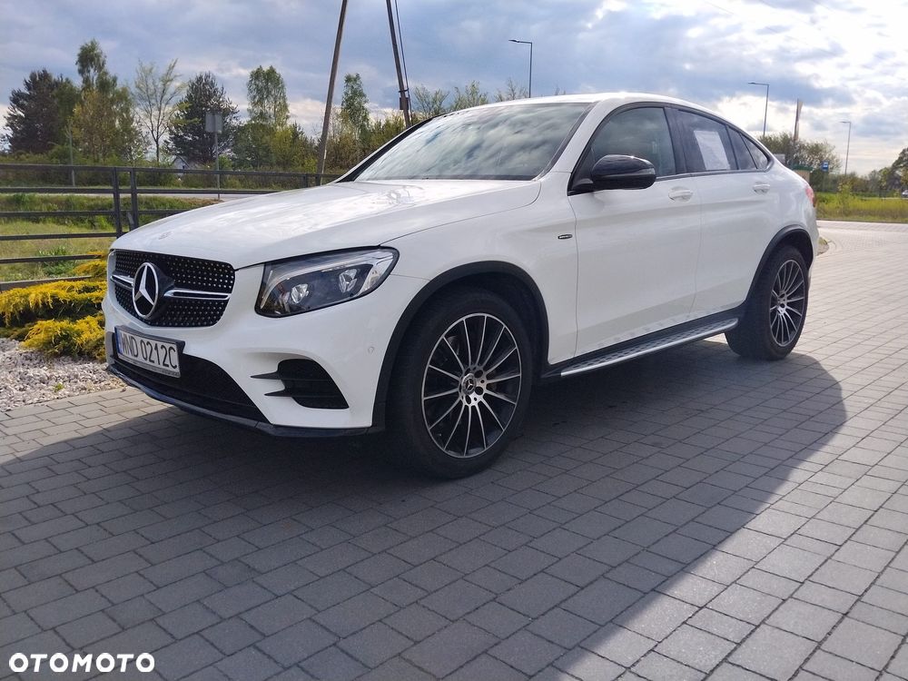 Mercedes-Benz GLC - 4