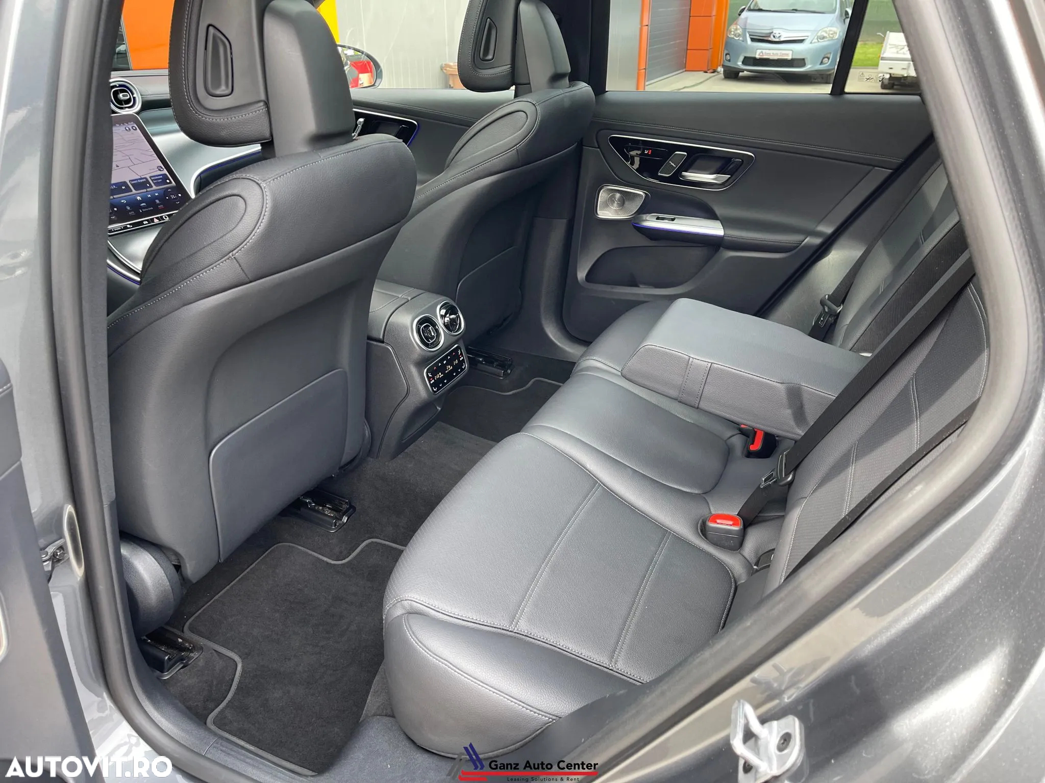 Mercedes-Benz GLC 300 d 4MATIC MHEV - 16