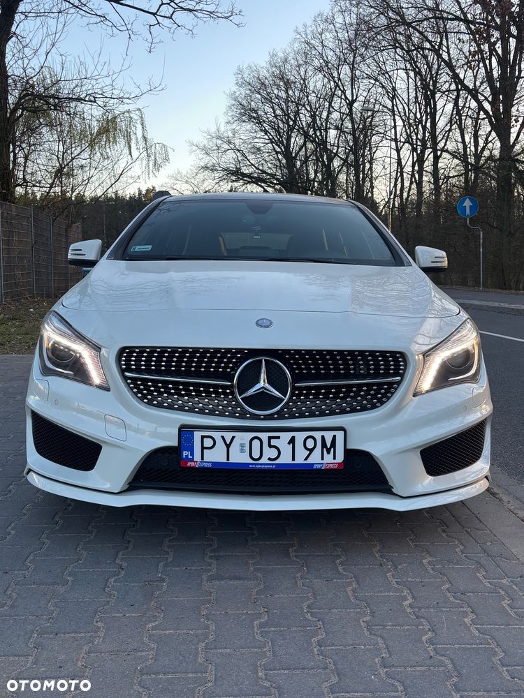 Mercedes-Benz CLA 250 4-Matic AMG Line - 18