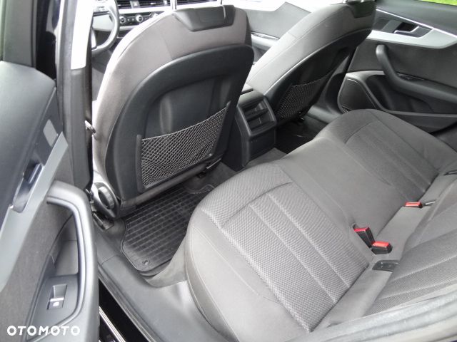 Audi A4 Limousine 2.0 TDI ultra - 8