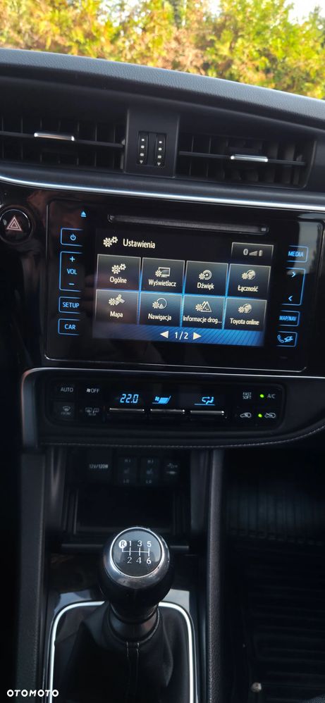 Toyota Auris 1.6 D-4D Design Edition - 27