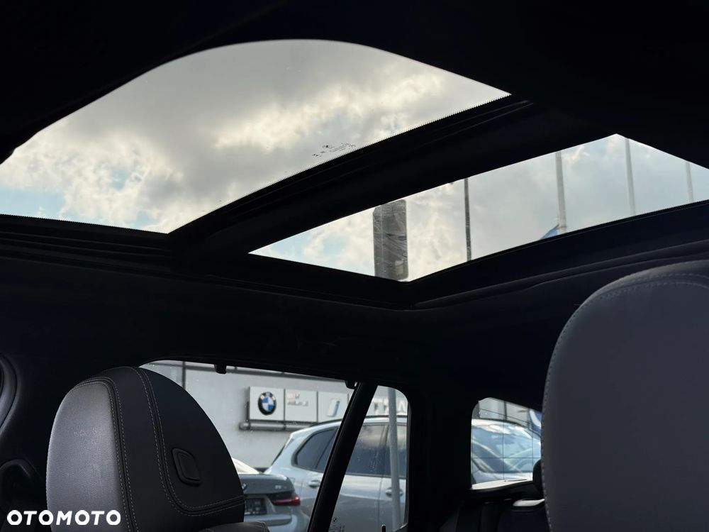 BMW Seria 3 320d Touring xDrive M Sport - 30
