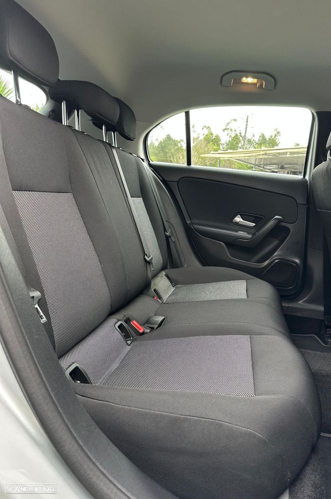 Mercedes-Benz A 180 d 7G-DCT Style - 34