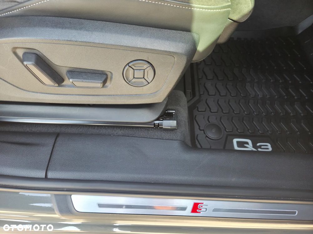 Audi Q3 45 TFSI Quattro S tronic S line - 22