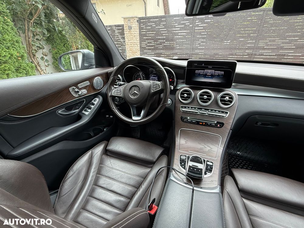 Mercedes-Benz GLC - 4