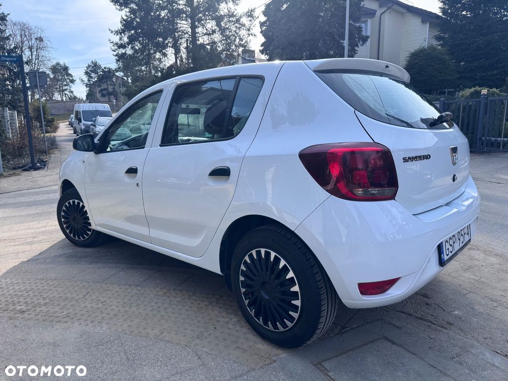 Dacia Sandero SCe 75 Essentiel - 8
