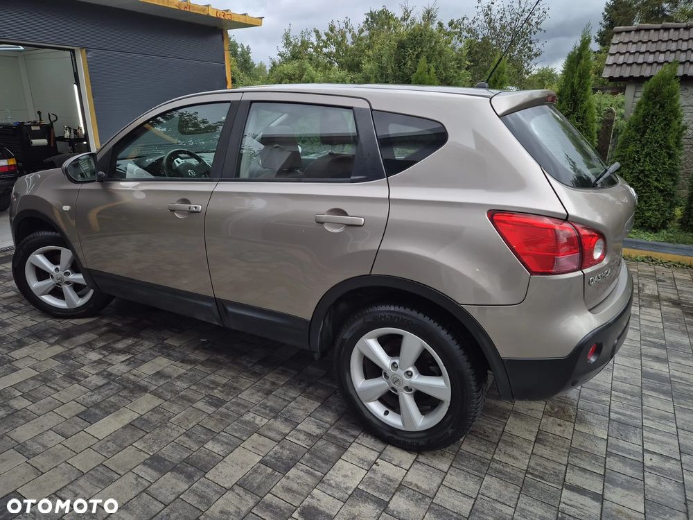 Nissan Qashqai - 4