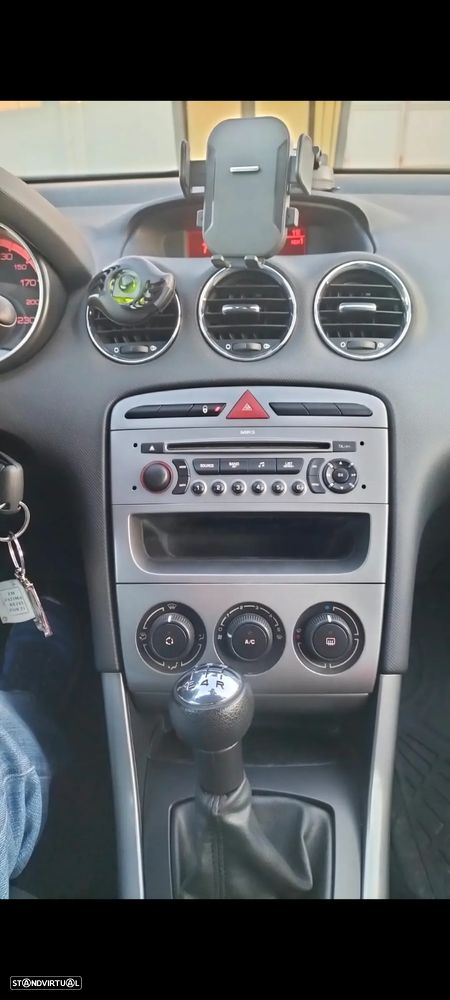 Peugeot 308 1.6 HDi Premium - 10