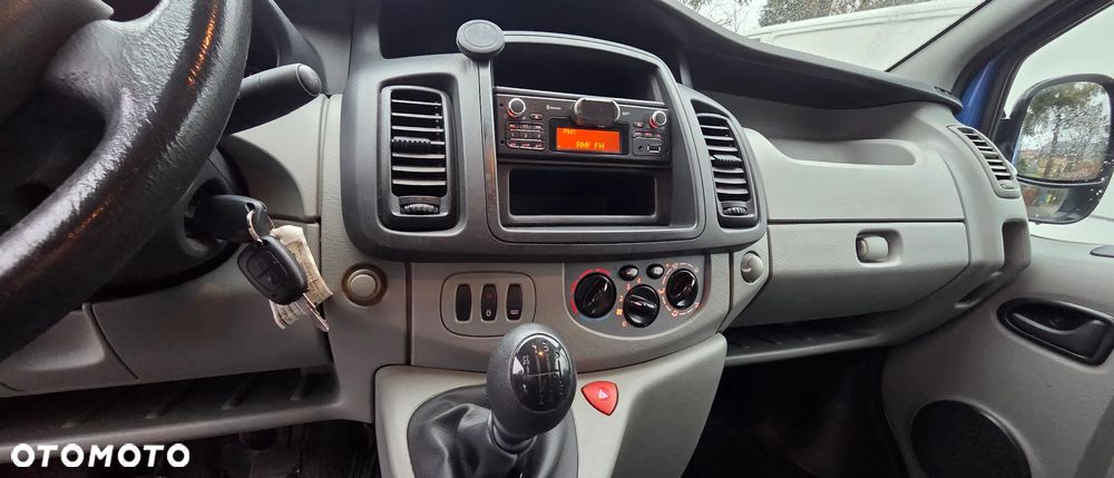 Renault TRAFIC BRYGADÓWKA 6 MIEJSC  KLIMATYZACJA - 13