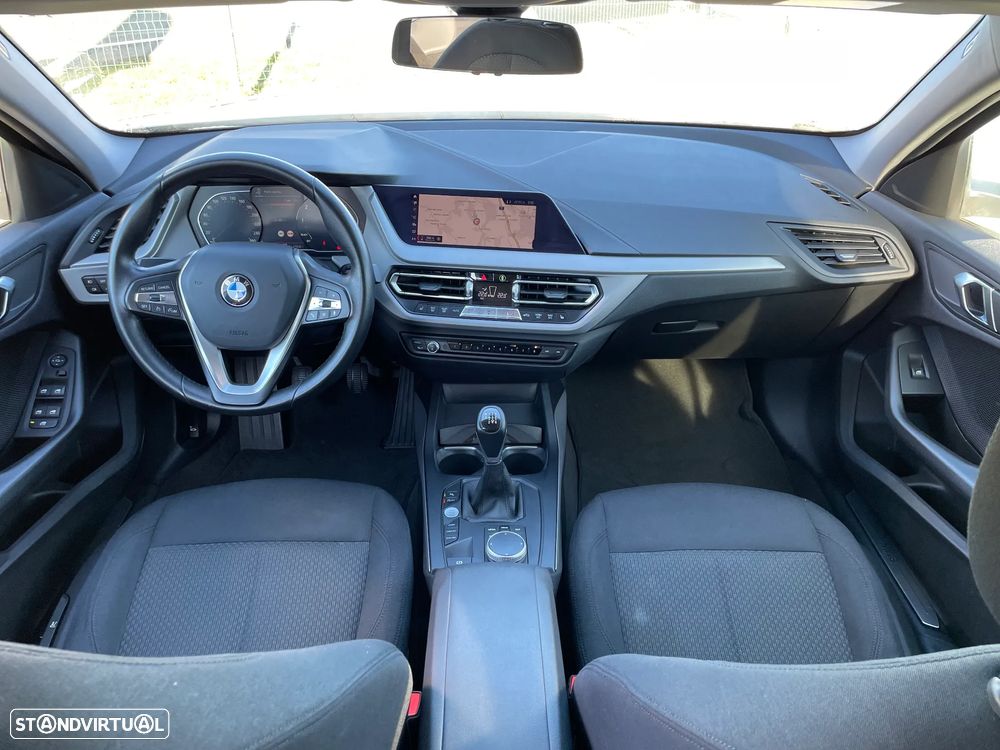 BMW 118 i Sport Line - 9