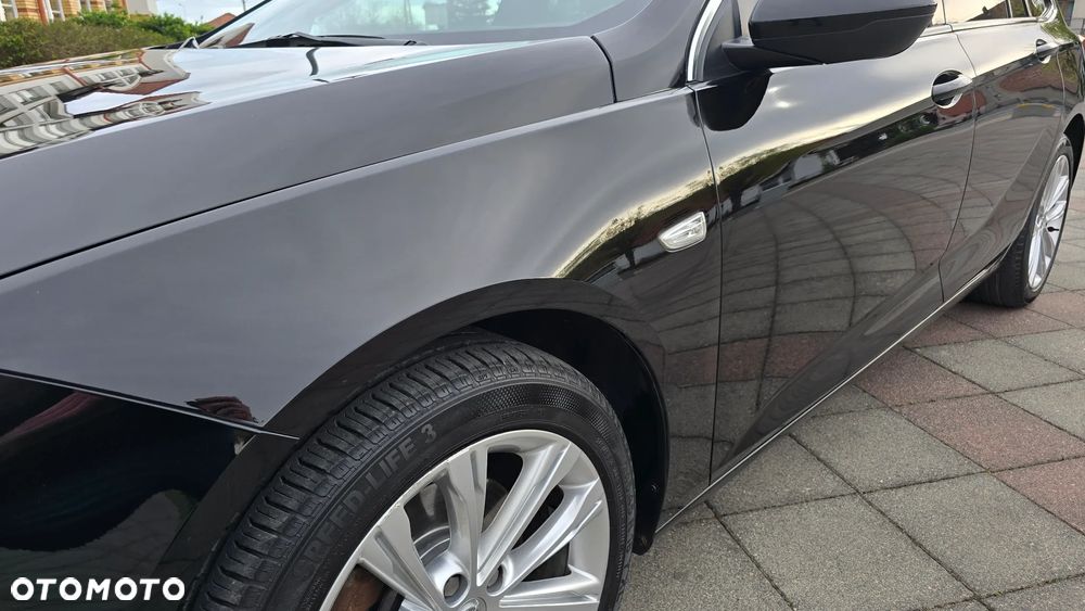 Opel Insignia 2.0 CDTI Ultimate S&S - 4