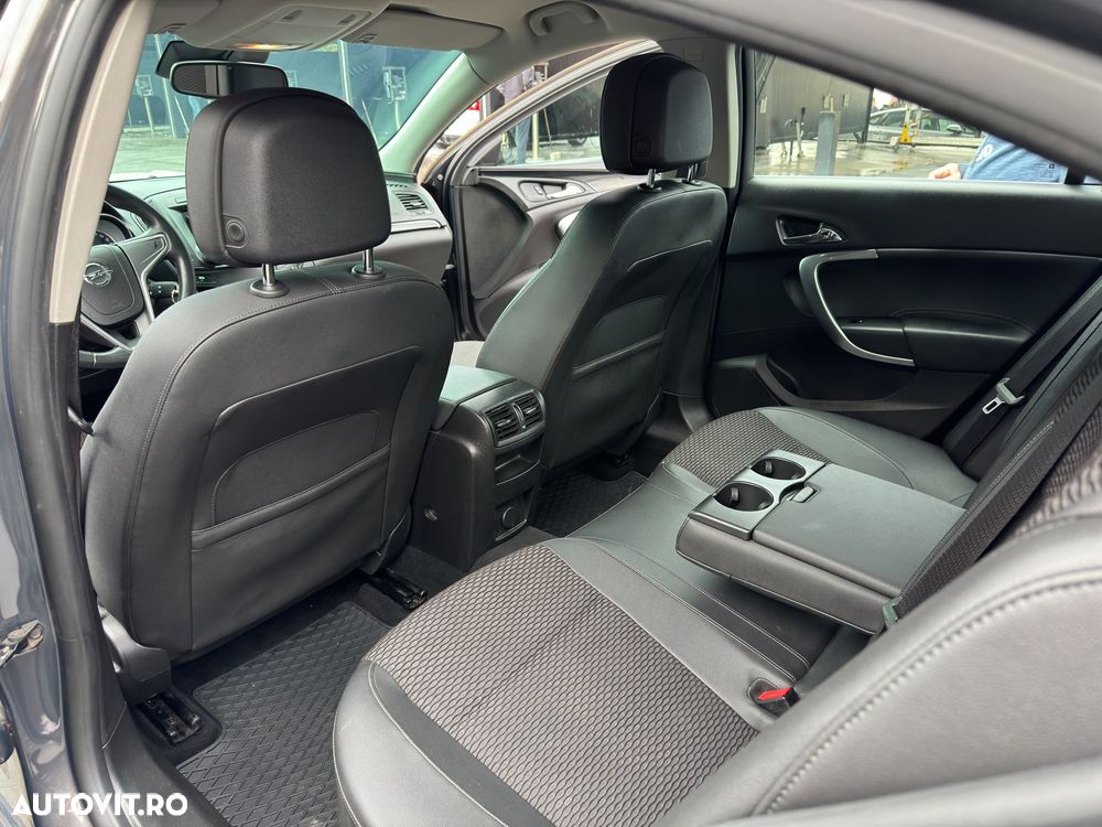 Opel Insignia 2.0 CDTI ECOFLEX Start/Stop Edition - 17