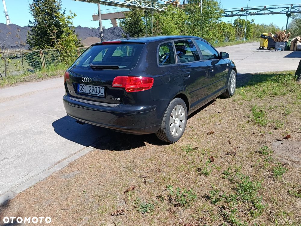 Audi A3 Sportback 1.9 TDI Ambition - 2