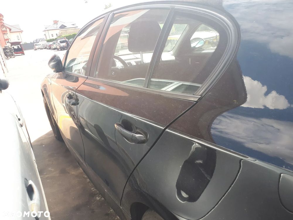 BMW 1 E87 07-11 LIFT KLAPKA WLEWU PALIWA 668/9 SCHWARZ 2 - 15
