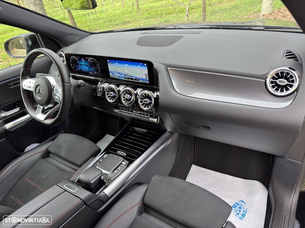 Mercedes-Benz GLA 250 e AMG Line - 13