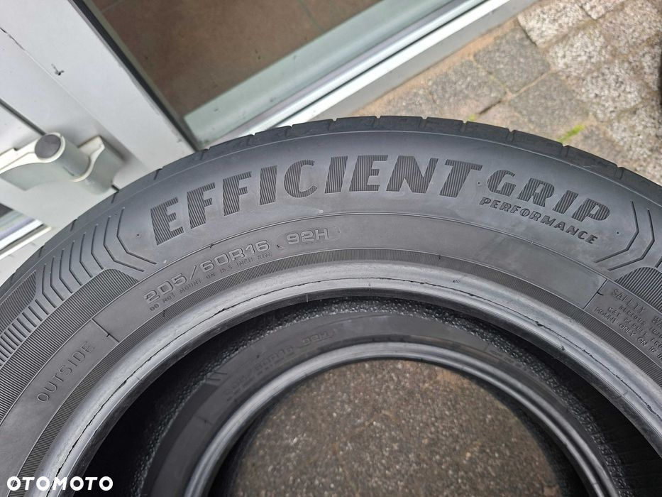 205/60R16 92H Goodyear Efficientgrip performmance para lato PL93 K5 - 5