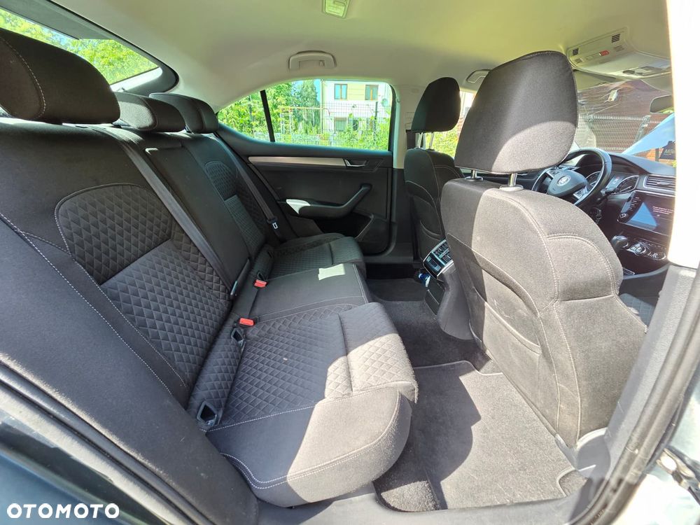 Skoda Superb 2.0 TSI Style DSG - 12