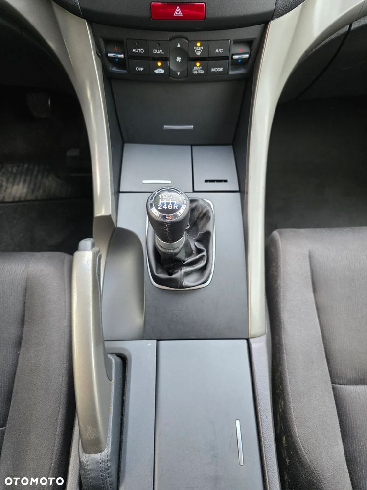 Honda Accord 2.0 Elegance - 38