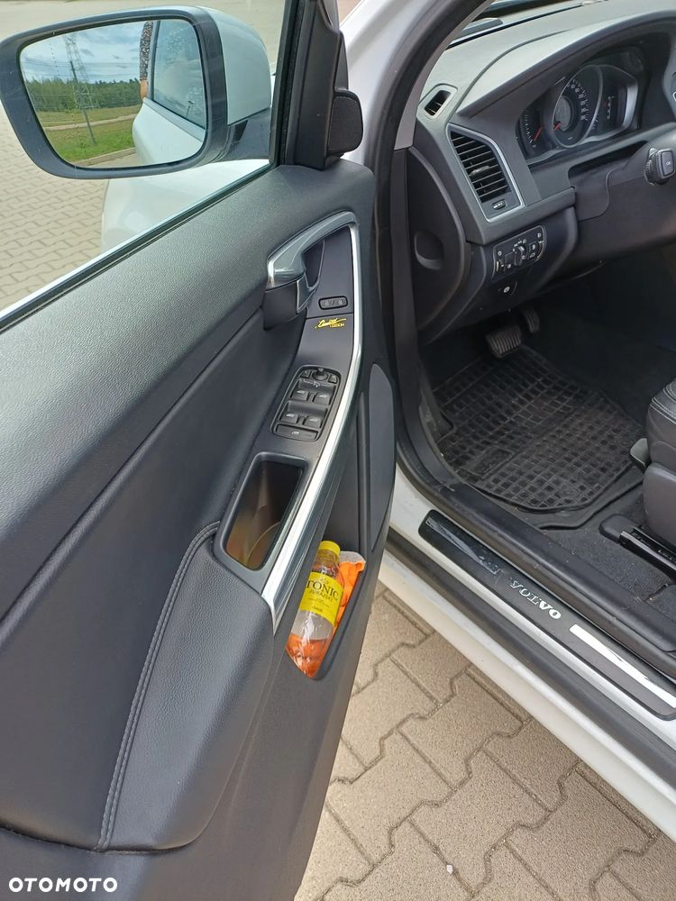 Volvo XC 60 D4 Drive-E Momentum - 8