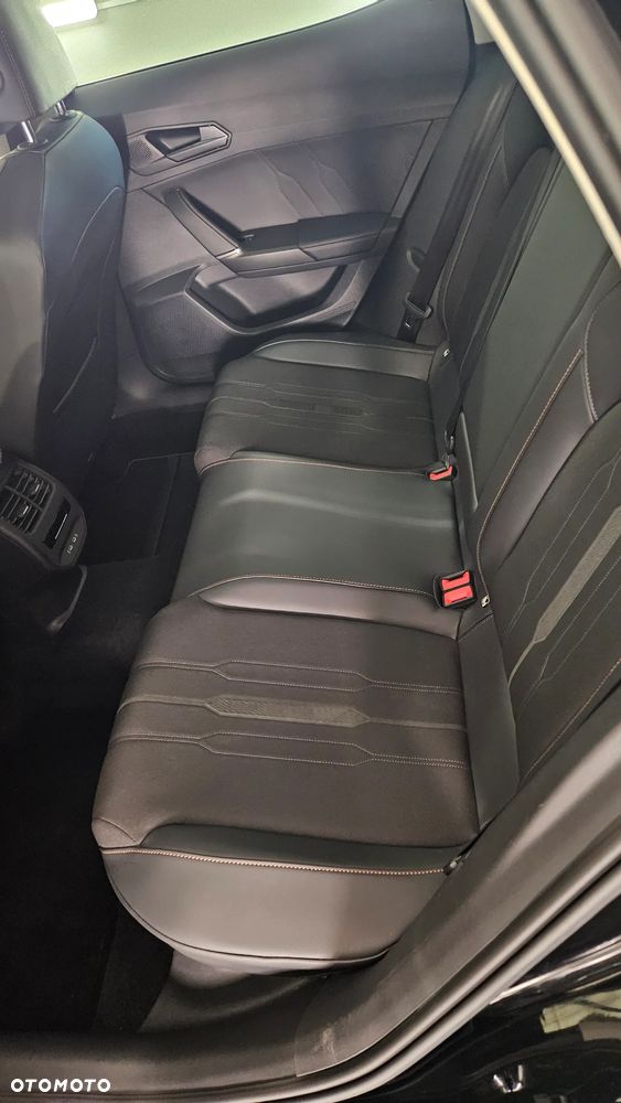 Cupra Formentor 1.4 e-Hybrid DSG Priority - 40