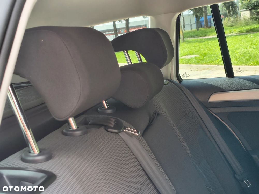 Volkswagen Golf 1.4 TSI BMT Comfortline - 22