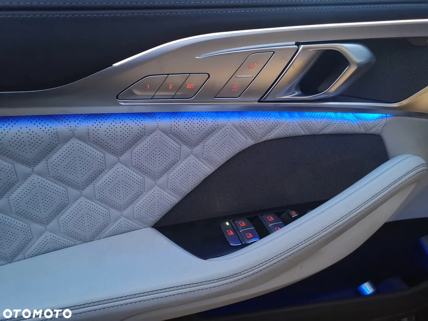 BMW M8 Competition Gran Coupe - 11