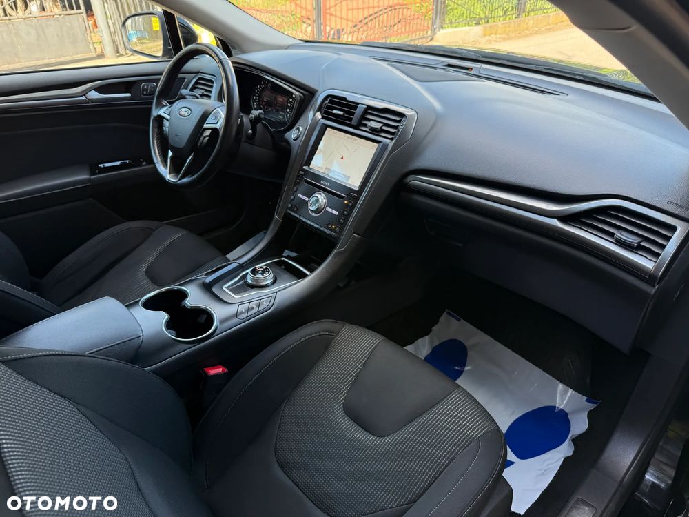 Ford Mondeo 2.0 EcoBlue Titanium - 12