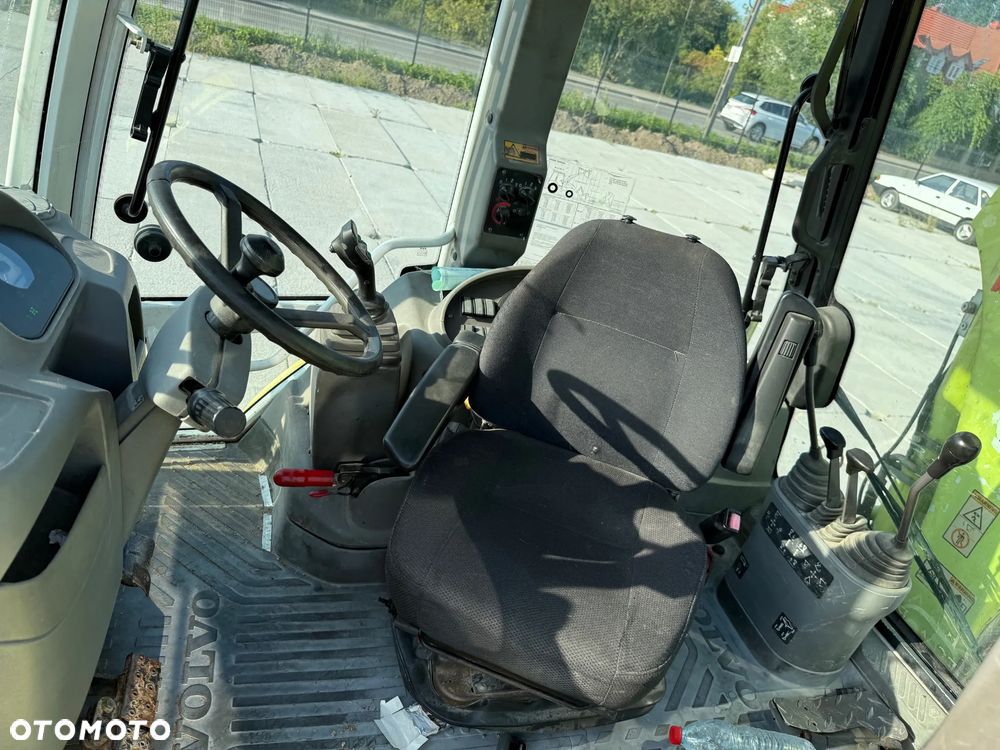 Volvo BL71 Szybkozłącze Przód i Tył - 21