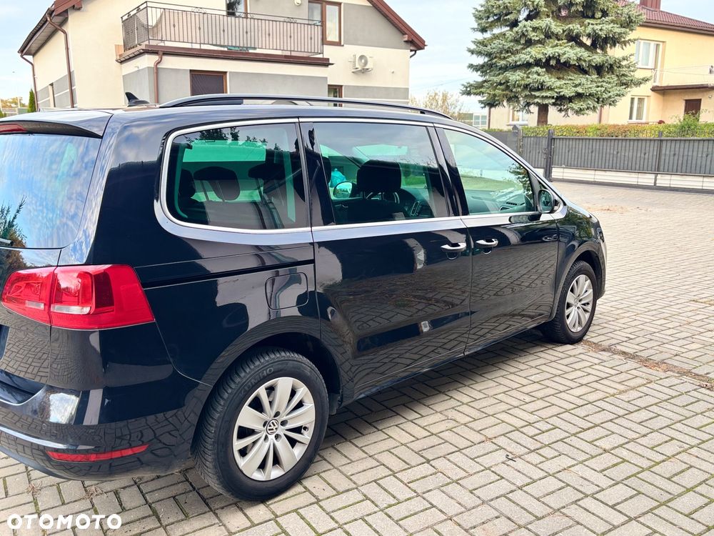 Volkswagen Sharan 2015 photo 2