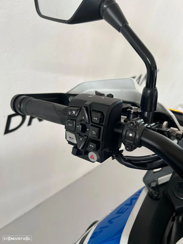 Honda Africa Twin 1100 - 9