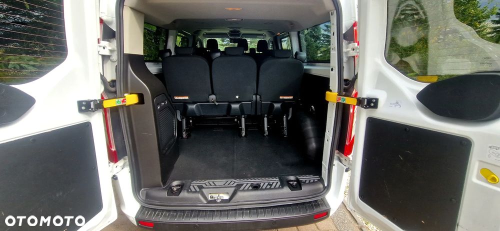Ford Transit Custom - 13
