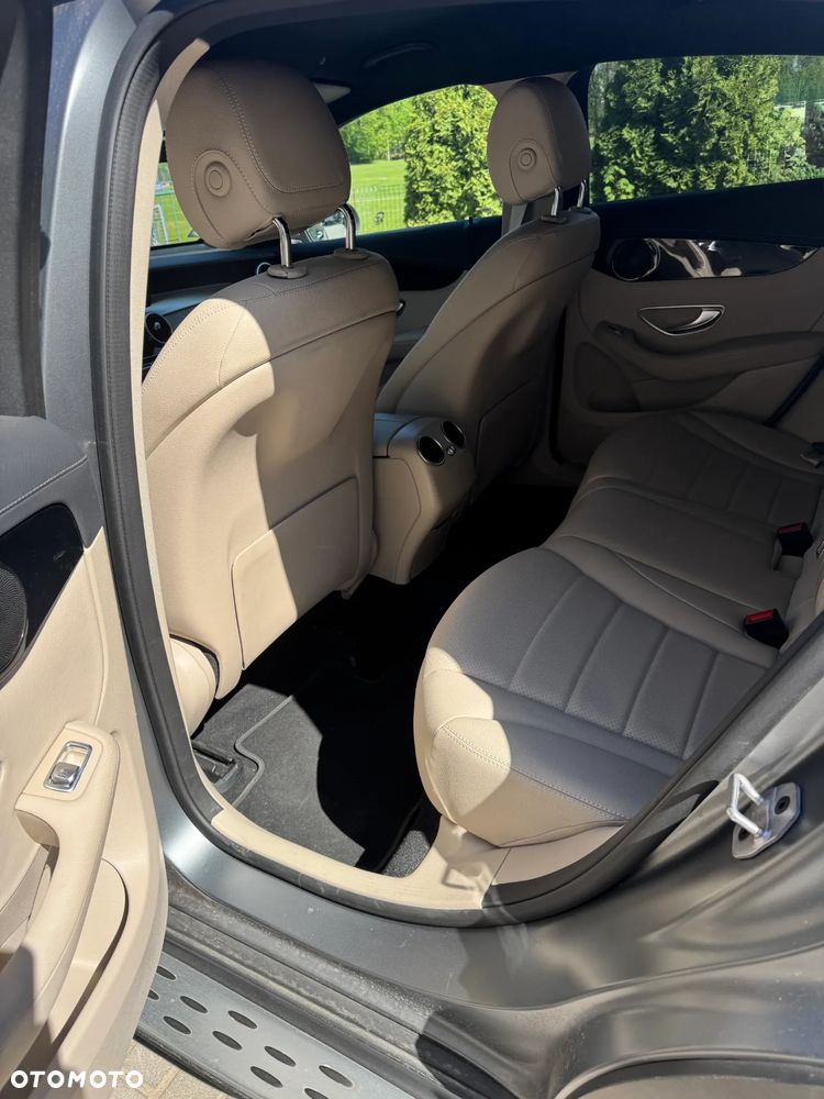 Mercedes-Benz GLC 200 4-Matic - 8