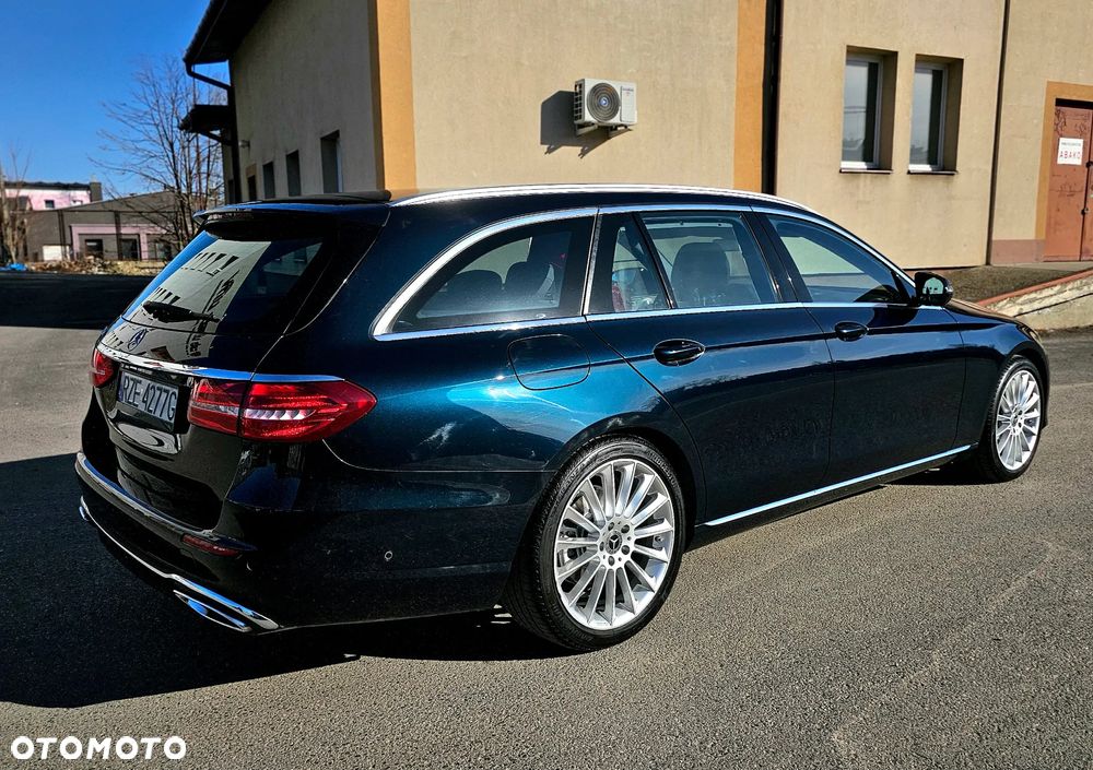 Mercedes-Benz Klasa E 200 d 9G-TRONIC Exclusive - 8