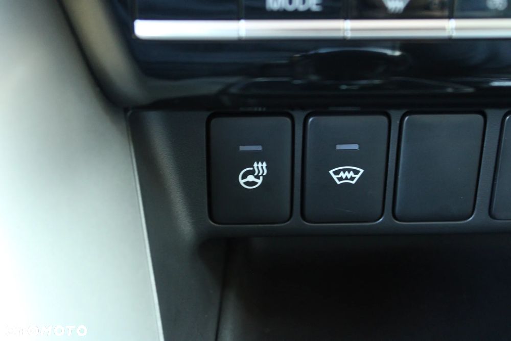 Mitsubishi Eclipse Cross 2.4 PHEV Intense Plus - 39